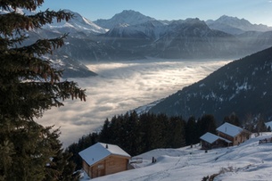 Swiss holiday homes becoming cheaper to buy