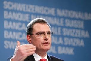 ‘Much too early’ to lift interest rates, says SNB chairman