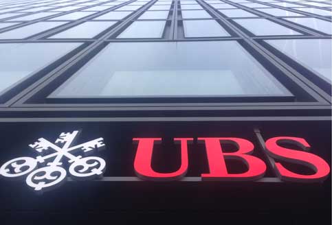 UBS verkauft Widder Hotel