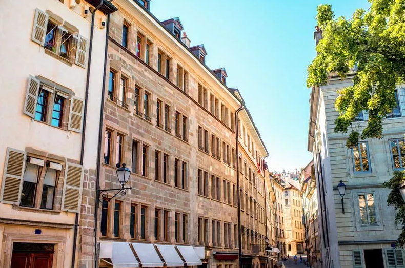 A family apartment in Geneva close to twice the price of one in St. Gallen