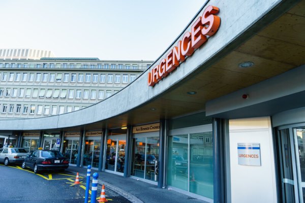Coronavirus: Geneva hospital feels strain as number of patients rises
