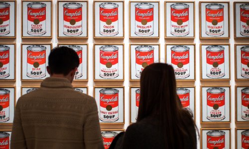 Wegen Corona: Warhol zu verkaufen