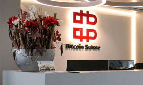 Bitcoin Suisse baut Management um und aus