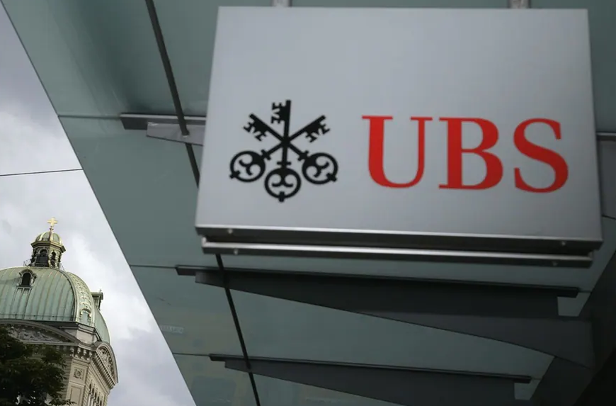UBS tax evasion appeal verdict delayed in Paris