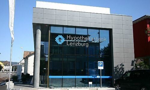 Hypi Lenzburg erweitert Bankspitze