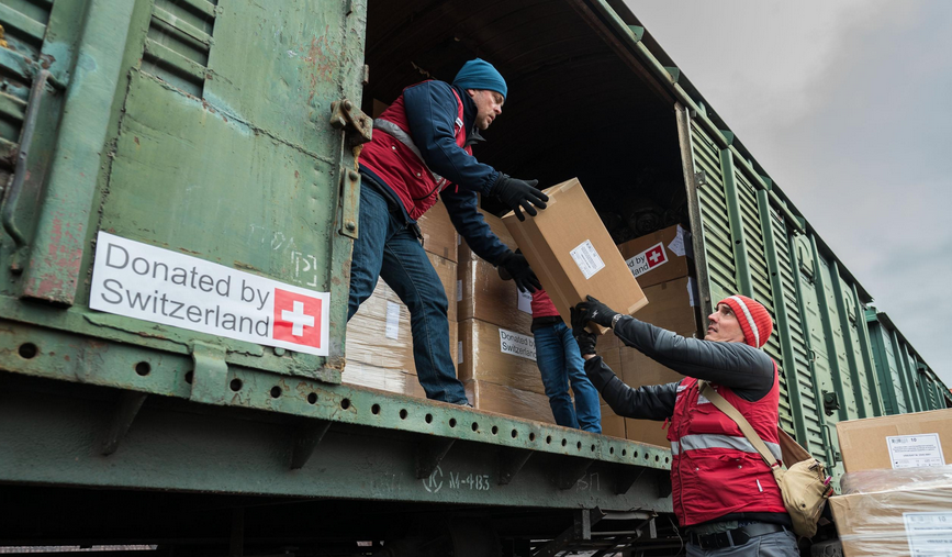 Swiss emergency relief supplies arrive in Ukraine