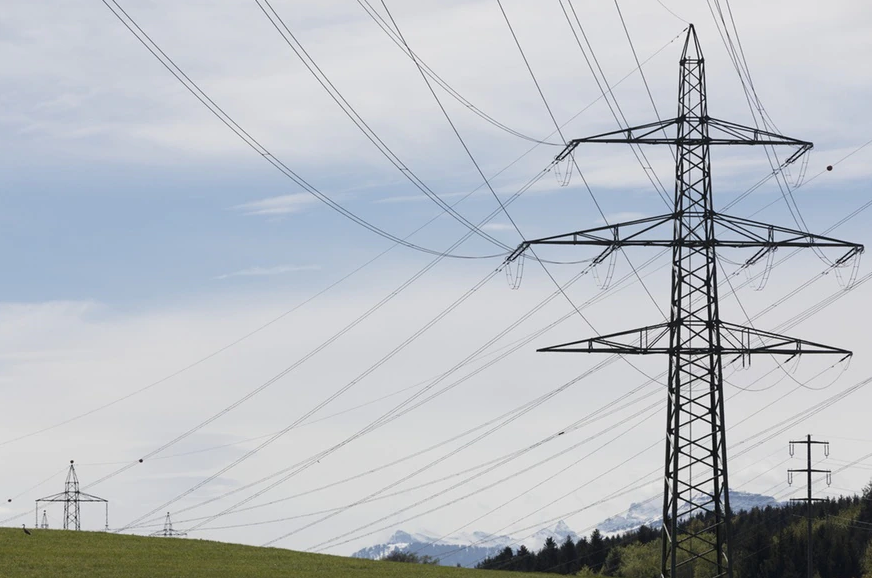 Swiss bail-out plan aims to prevent electricity crunch