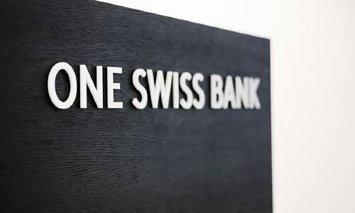 One Swiss Bank schlägt Zelte in Nahost auf