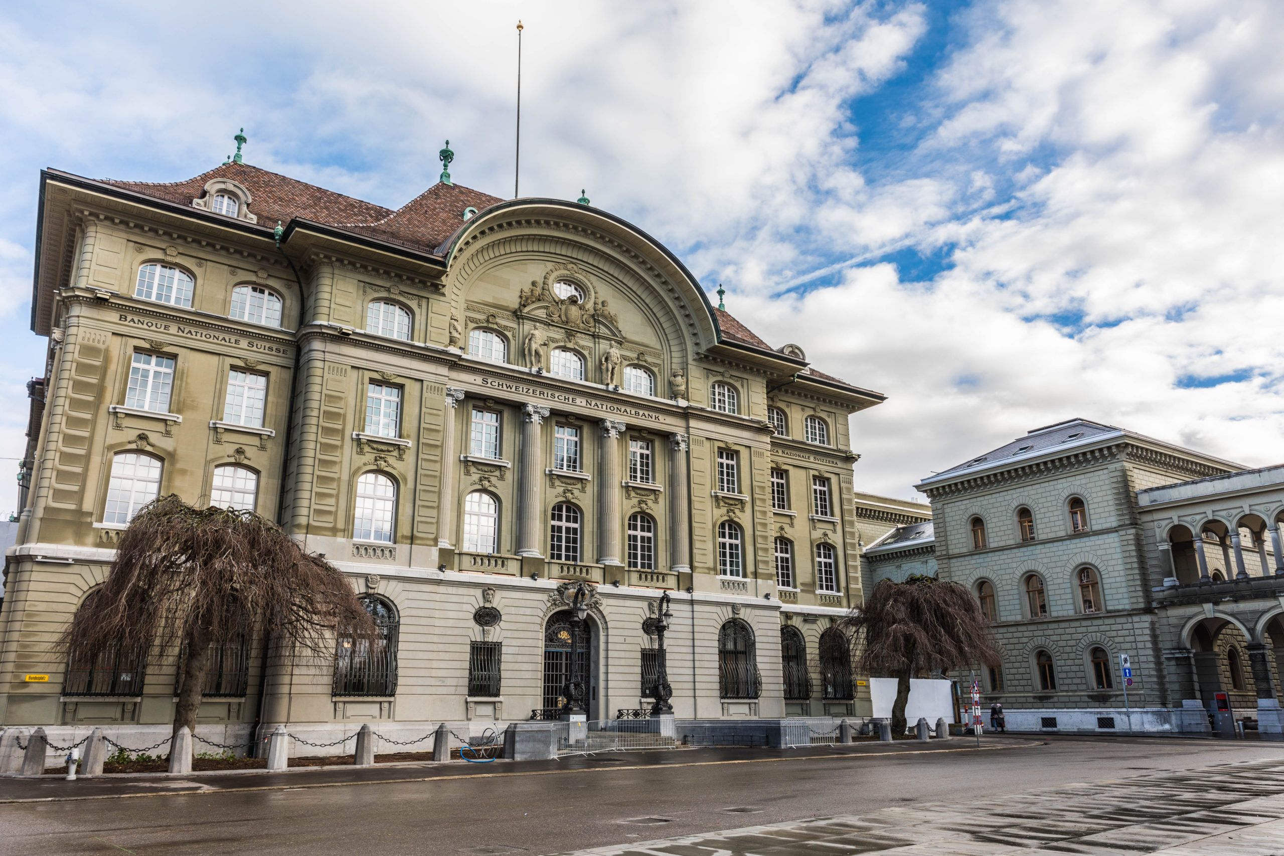 Confederation and SNB facilitate exchange of Ukrainian currency at Swiss commercial banks