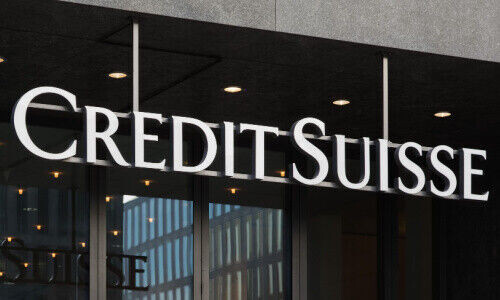Credit Suisse lockt abgeflossene Gelder zurück