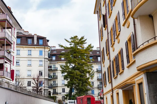 Swiss rents and property prices up in 2022