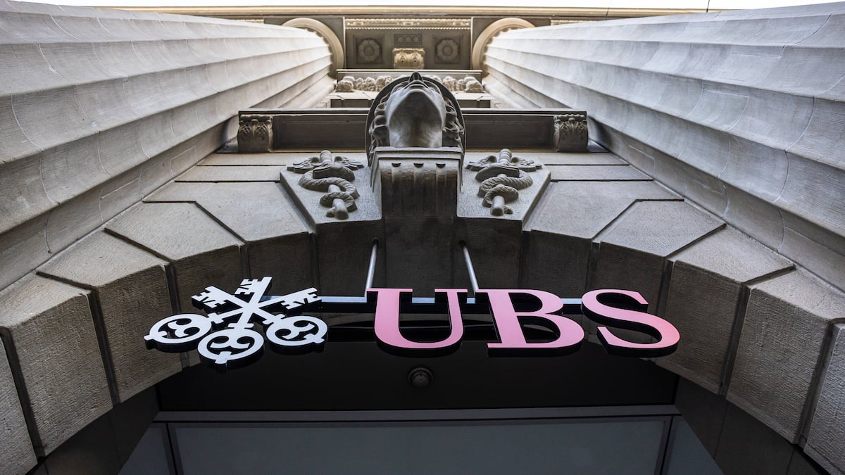 Swiss National Bank provides substantial liquidity assistance to support UBS takeover of Credit Suisse
