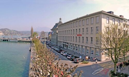 Raiffeisenbank Luzern wildert bei der Zuger Kantonalbank