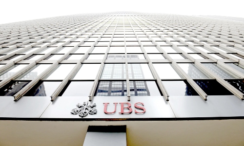 UBS benötigt noch Zeit, um mit Wall Street auf Augenhöhe zu sein