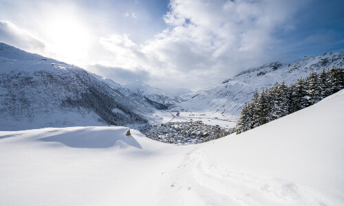 Prächtige Aussichten bei Andermatt Swiss Alps von Sawiris