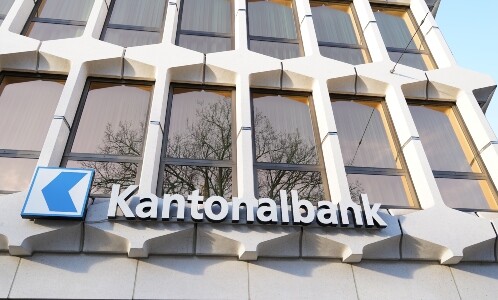 Tiefer Aktienkurs zwingt Luzerner Kantonalbank zum Handeln