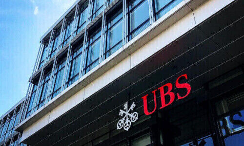 UBS besetzt Positionen bei GWM Solutions