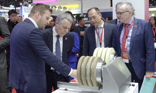 Bundesrat Cassis trifft China Construction Bank