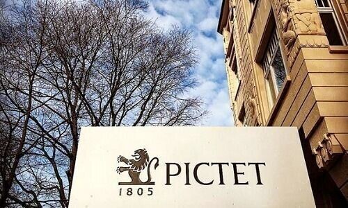 Pictet schluckt bittere Pille