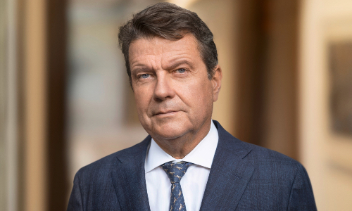 Heisse Gerüchte um UBS-Präsident Kelleher